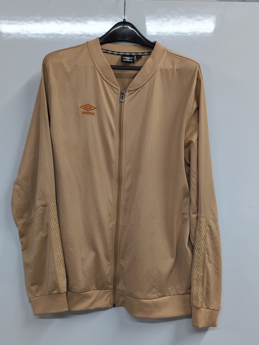 Umbro Men's Beige Bomber Jacket with Orange Logo Size XXL